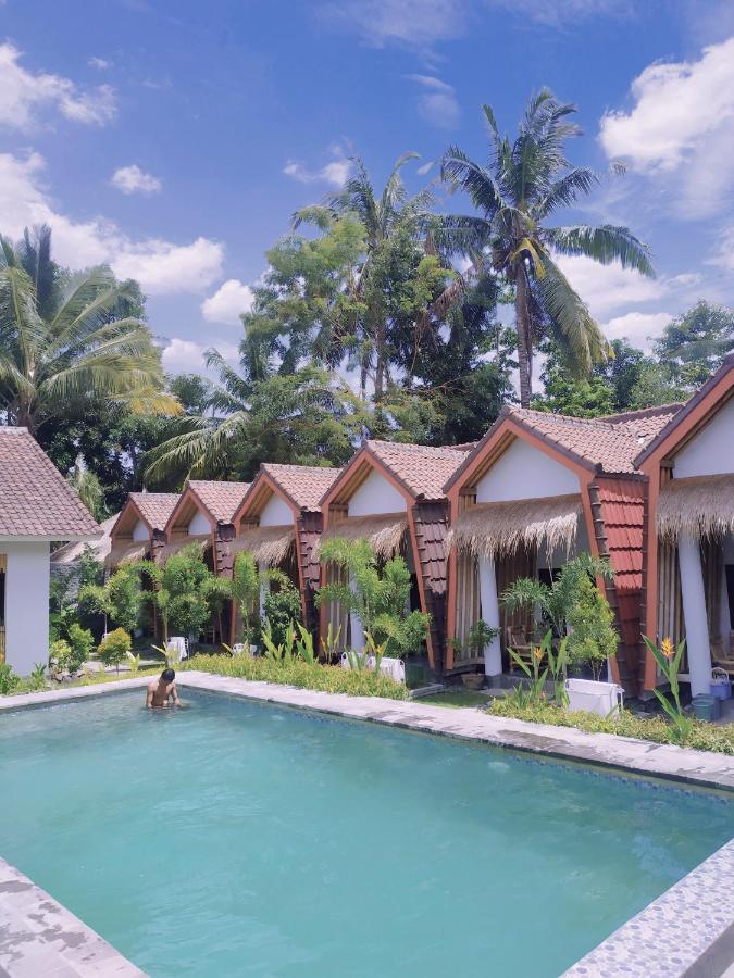 Edelweiss Homestay Kuta  Ngoại thất bức ảnh