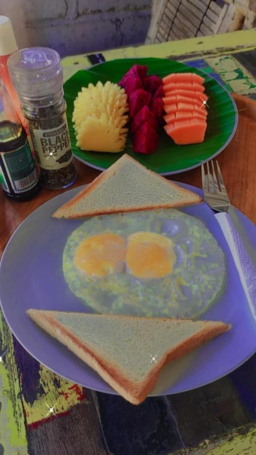 Edelweiss Homestay Kuta  Ngoại thất bức ảnh