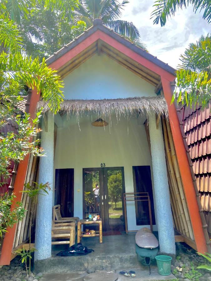 Edelweiss Homestay Kuta  Ngoại thất bức ảnh
