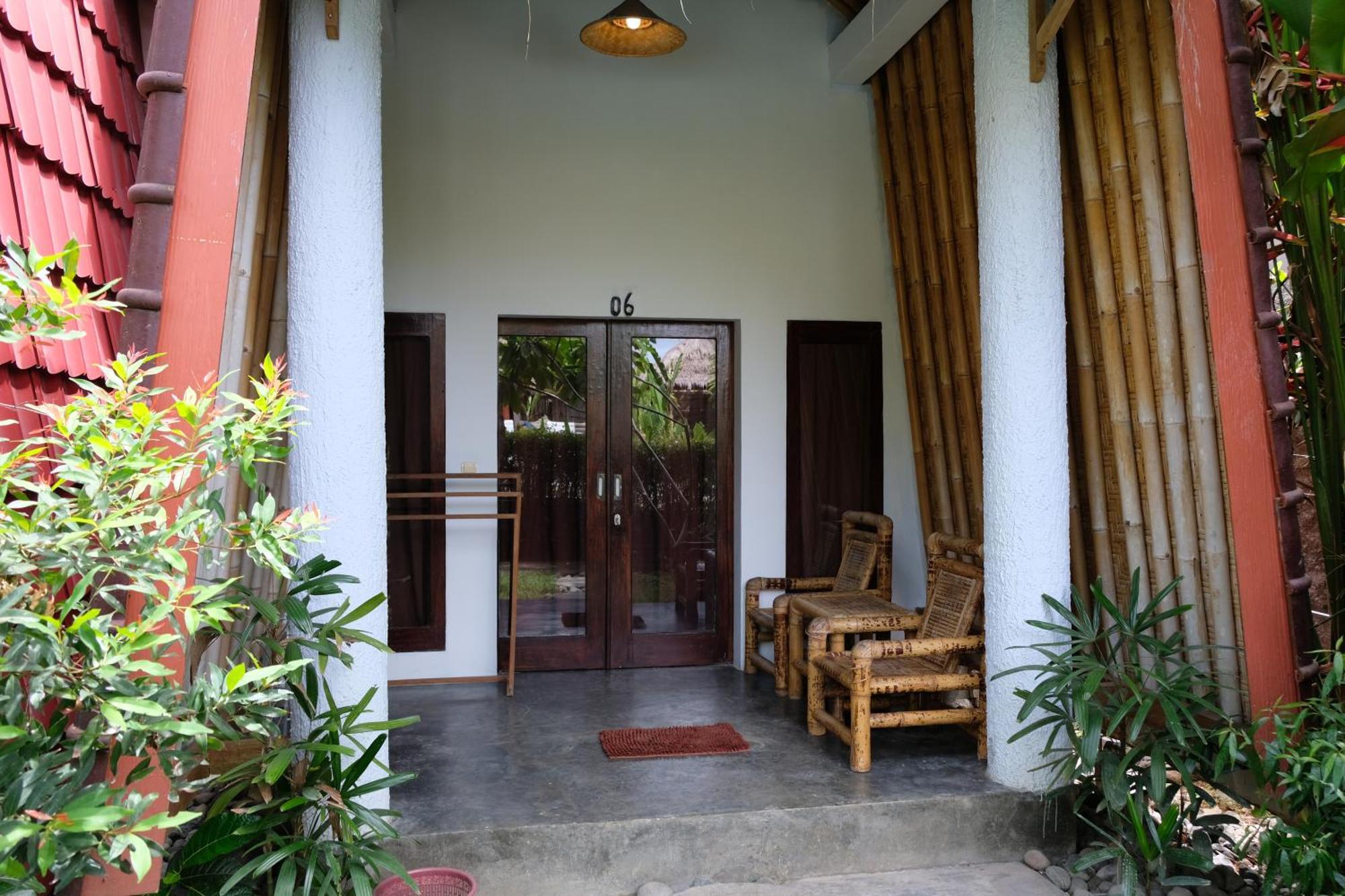 Edelweiss Homestay Kuta  Ngoại thất bức ảnh