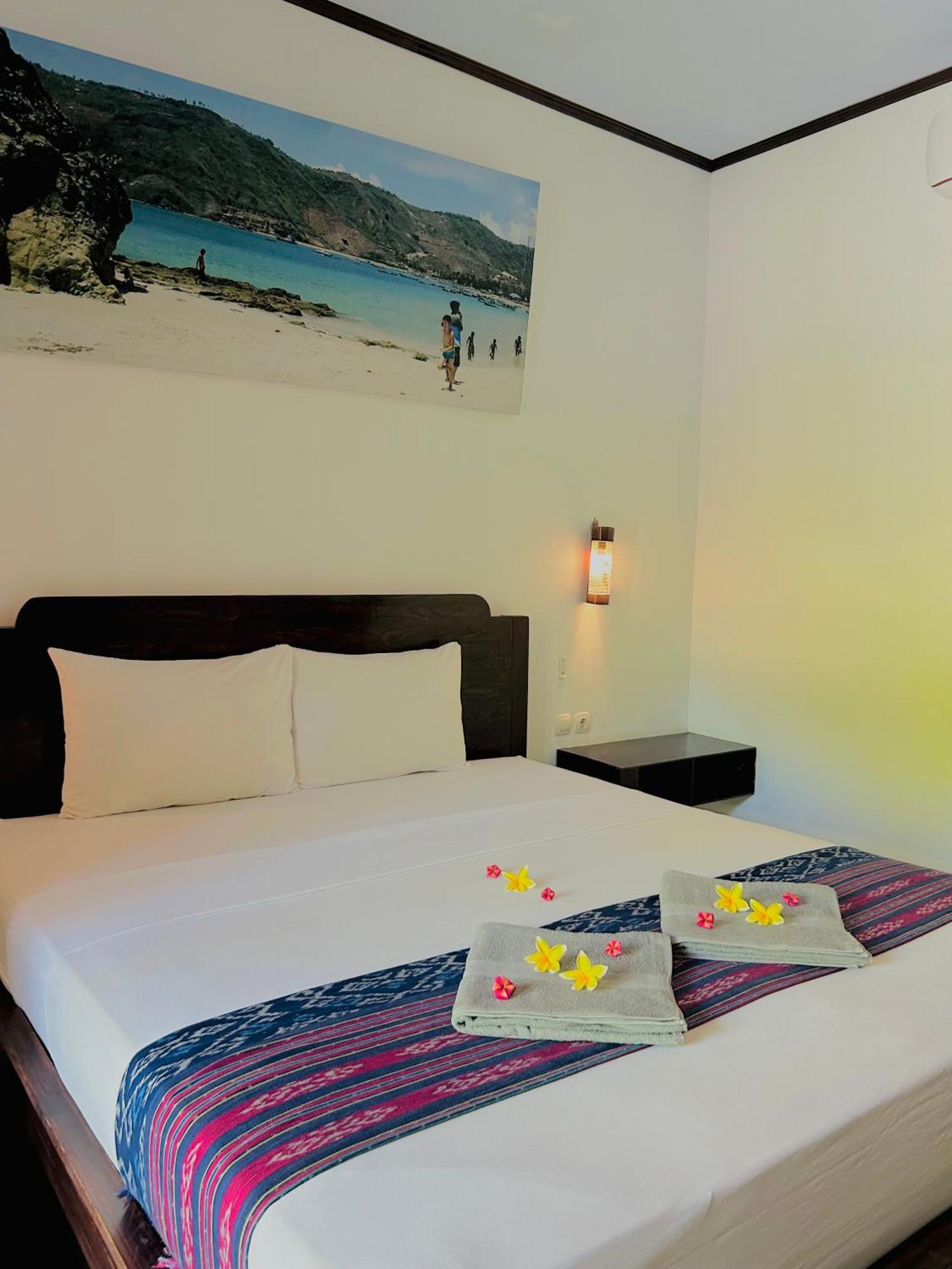 Edelweiss Homestay Kuta  Ngoại thất bức ảnh