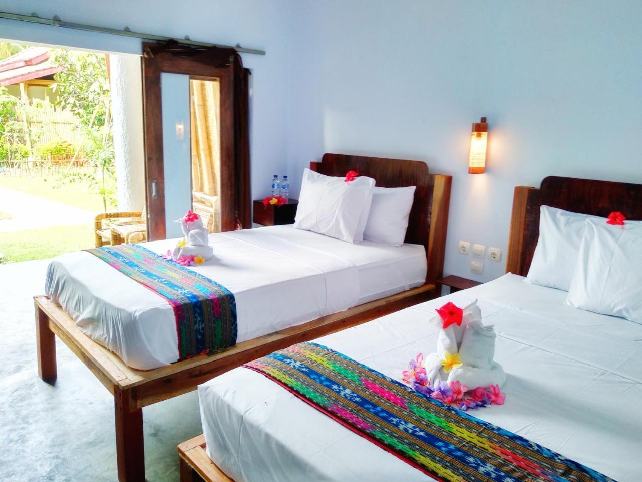 Edelweiss Homestay Kuta  Ngoại thất bức ảnh