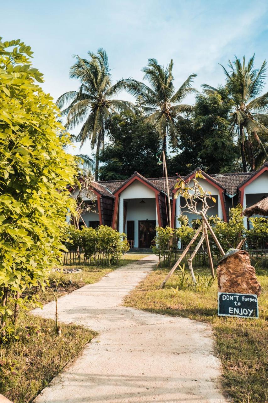 Edelweiss Homestay Kuta  Ngoại thất bức ảnh